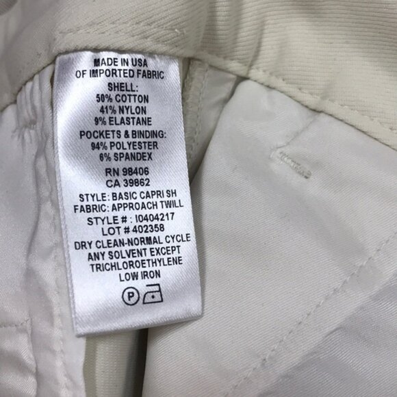 THEORY Basic Tailored Shorts In Ivory - Picture 5 of 7